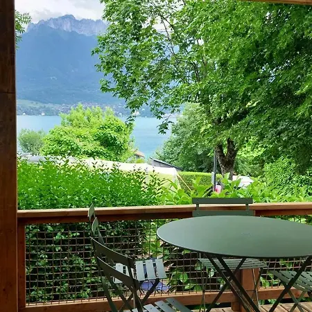 Onlycamp Au Coeur Du - D'annecy キャンプ場